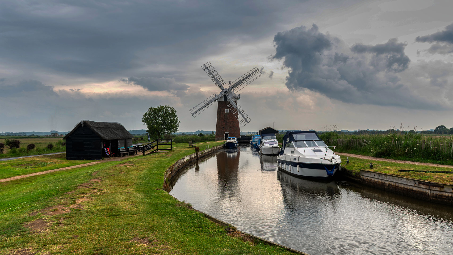 Explore the Norfolk Broads